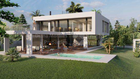 Villa for sale in Elviria, Marbella East