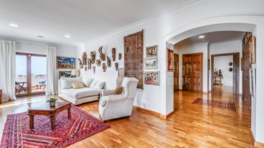 Villa à vendre à Elviria, Marbella Est