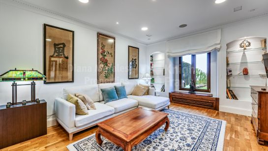 Villa à vendre à Elviria, Marbella Est