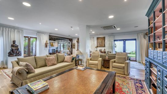 Villa à vendre à Elviria, Marbella Est