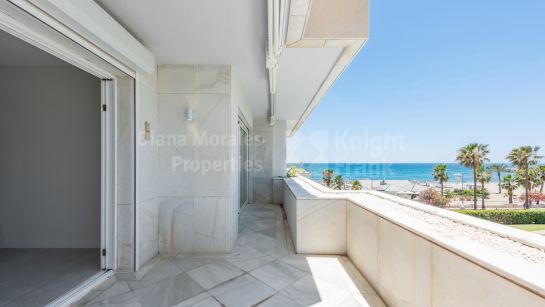 Apartment for sale in Los Granados, Puerto Banus