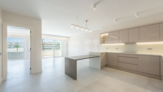 Apartment for sale in Los Granados, Puerto Banus