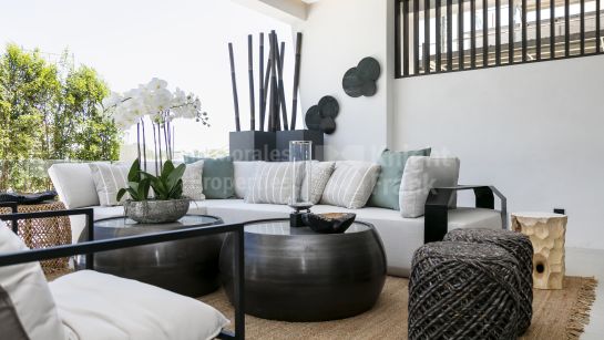 Duplex Planta Baja en venta en Marbella Milla de Oro, Marbella
