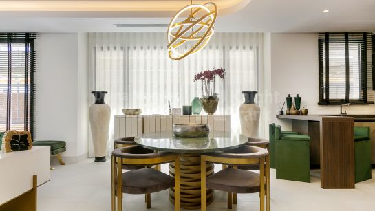 Duplex Planta Baja en venta en Marbella Milla de Oro, Marbella