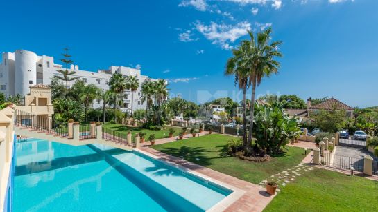 Doppelhaushälfte zum Verkauf in Marbelah Pueblo, Marbella Goldene Meile