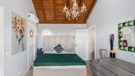 Maison de Ville à vendre à Marbella Hill Club, Marbella Golden Mile