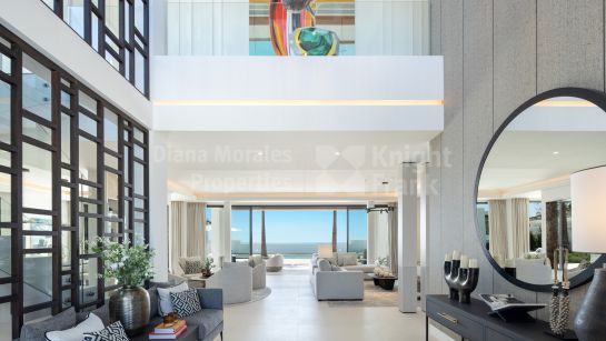 Villa zum Verkauf in Monte Halcones, Benahavis