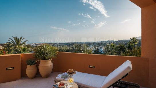Apartment for sale in Les Belvederes, Nueva Andalucia