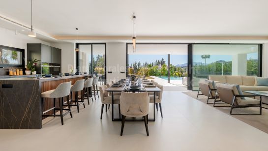 Villa à vendre à Los Naranjos, Nueva Andalucia