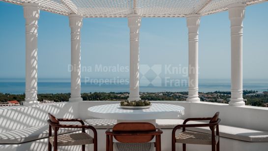 Zweistöckiges Penthouse zum Verkauf in Jardines Colgantes, Marbella Goldene Meile