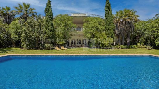 Villa for sale in Marbella Golden Mile, Marbella