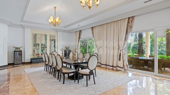 Villa for sale in Marbella Golden Mile, Marbella