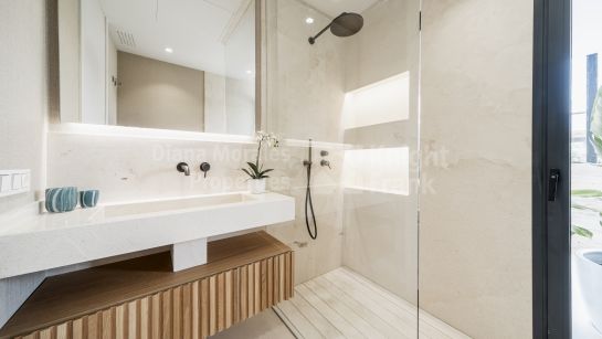 Wohnung zum Verkauf in Aloha, Nueva Andalucia