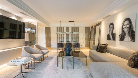 Apartamento en venta en Jardines del Principe, Marbella Milla de Oro