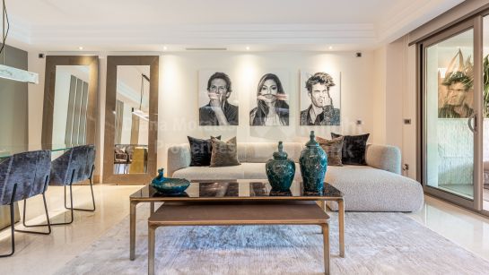Apartamento en venta en Jardines del Principe, Marbella Milla de Oro