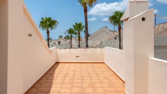 Town House for sale in Marbella East, Marbella