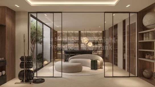 Villa for sale in Monte Biarritz, Estepona East