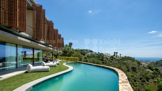 Вилла на продажу в El Madroñal, Бенахавис