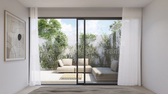 Apartamento Planta Baja en venta en Elviria, Marbella Este