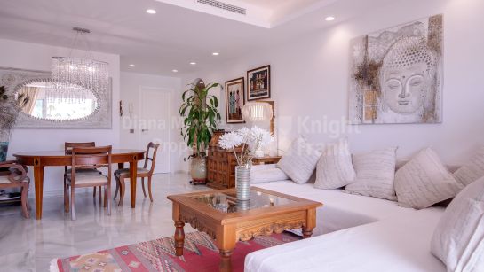 Zweistöckiges Penthouse zum Verkauf in Alcazaba Gardens, Puerto Banus
