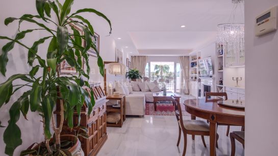 Zweistöckiges Penthouse zum Verkauf in Alcazaba Gardens, Puerto Banus