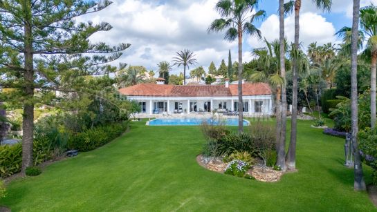Villa zum Verkauf in Hacienda las Chapas, Marbella Ost