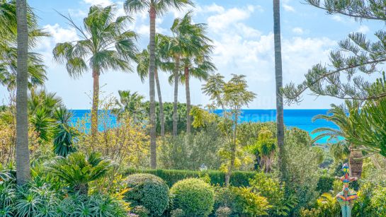 Villa zum Verkauf in Hacienda las Chapas, Marbella Ost