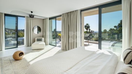 Villa zum Verkauf in La Cerquilla, Nueva Andalucia