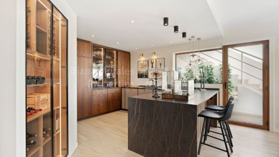 Duplex Penthouse for sale in Alcores del Golf, Nueva Andalucia