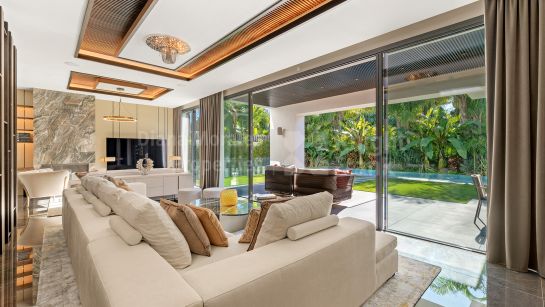 Villa zum Verkauf in Casablanca, Marbella Goldene Meile