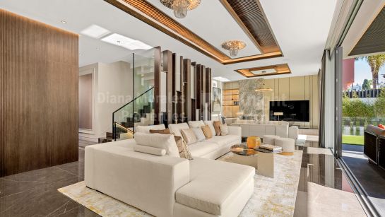 Villa zum Verkauf in Casablanca, Marbella Goldene Meile