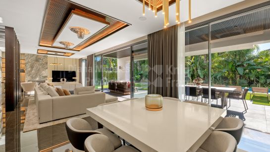Villa zum Verkauf in Casablanca, Marbella Goldene Meile