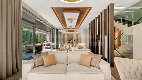 Villa zum Verkauf in Casablanca, Marbella Goldene Meile