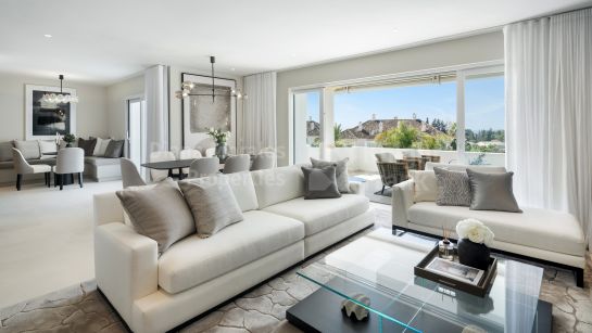 Zweistöckiges Penthouse zum Verkauf in Monte Paraiso, Marbella Goldene Meile