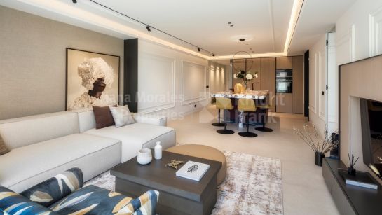 Ground Floor Apartment for sale in Marina Puente Romano, Marbella Golden Mile