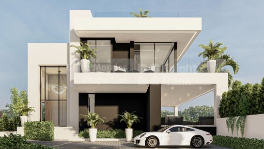 Villa en venta en La Carolina, Marbella Milla de Oro