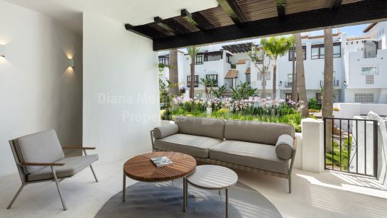 Apartamento Planta Baja en venta en Marina Puente Romano, Marbella Milla de Oro