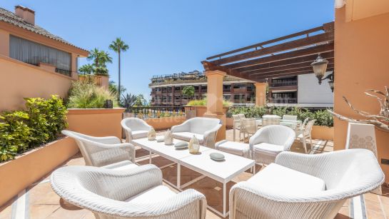 Wohnung zum Verkauf in Casa Nova, Puerto Banus