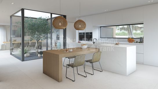 Villa for sale in Los Altos de los Monteros, Marbella East