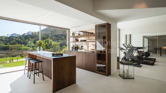 Villa en venta en Lomas de La Quinta, Benahavis