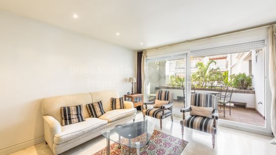 Apartment to rent in Las Cañas Beach, Marbella Golden Mile