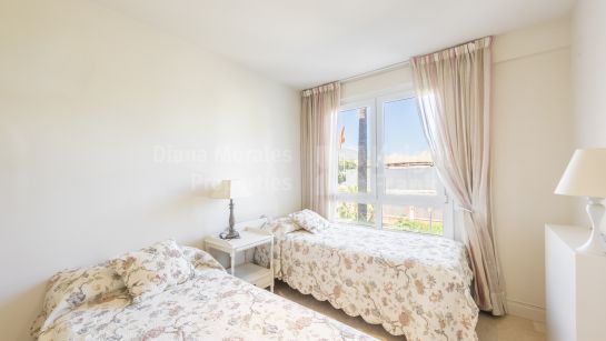 Apartment to rent in Las Cañas Beach, Marbella Golden Mile