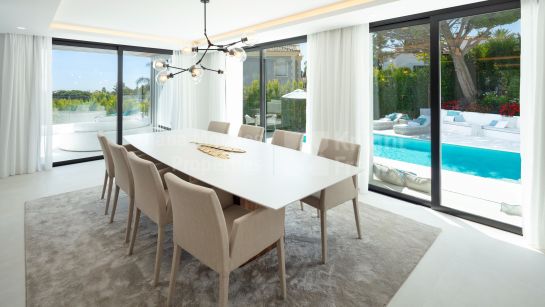 Villa à vendre à Haza del Conde, Nueva Andalucia