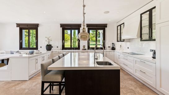 Villa zum Verkauf in Valle del Sol, San Pedro de Alcantara