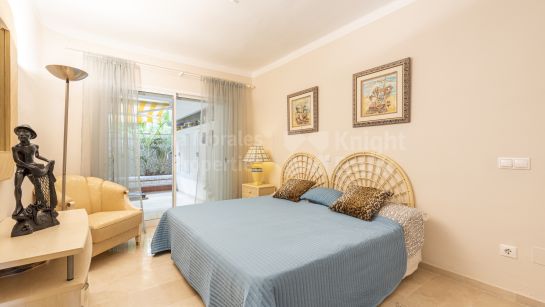 Ground Floor Apartment for sale in Las Terrazas de Las Lomas, Marbella Golden Mile