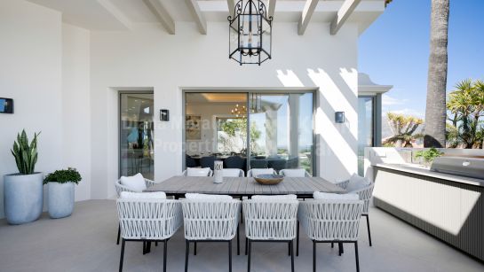 Villa en venta en Monte Halcones, Benahavis