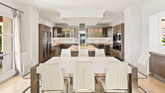 Villa en venta en La Zagaleta, Benahavis