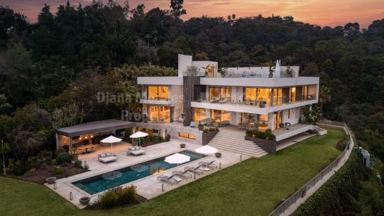Villa for sale in La Zagaleta, Benahavis