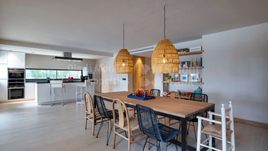 Villa à vendre à Los Naranjos Golf, Nueva Andalucia