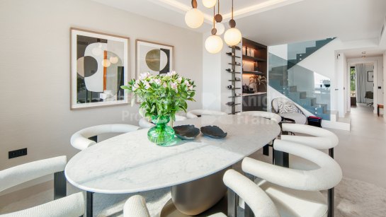 Atico Duplex en venta en Monte Halcones, Benahavis